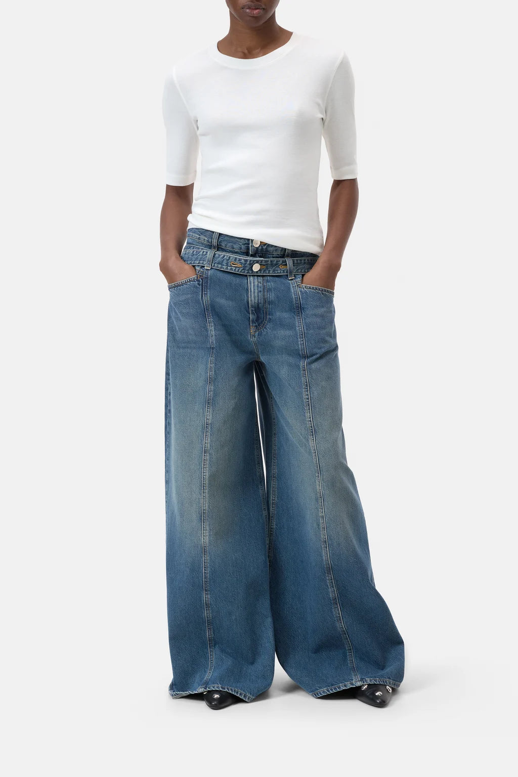 Crew neck short sleeve t-shirt