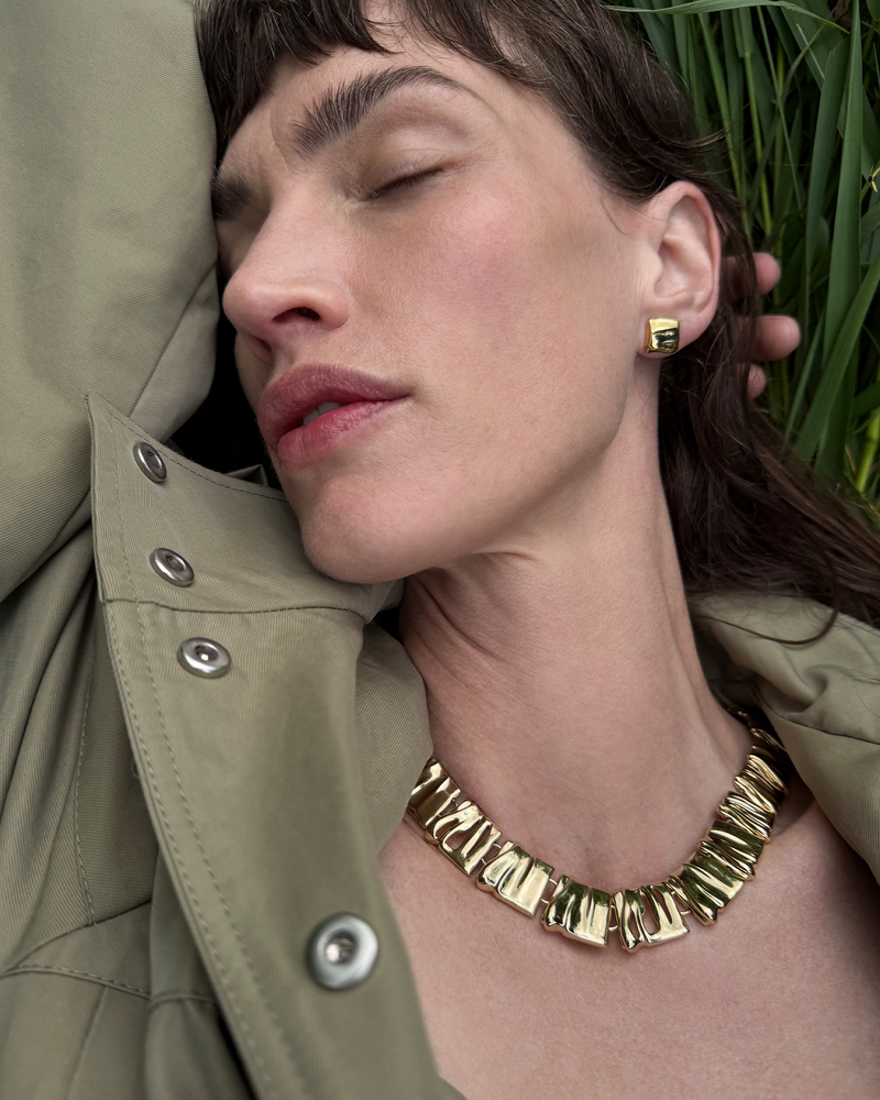 Sundra Collar High Polish Gold