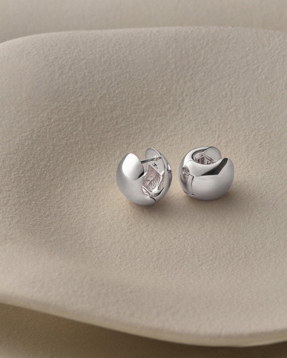 Mini Gemma Hoops Silver