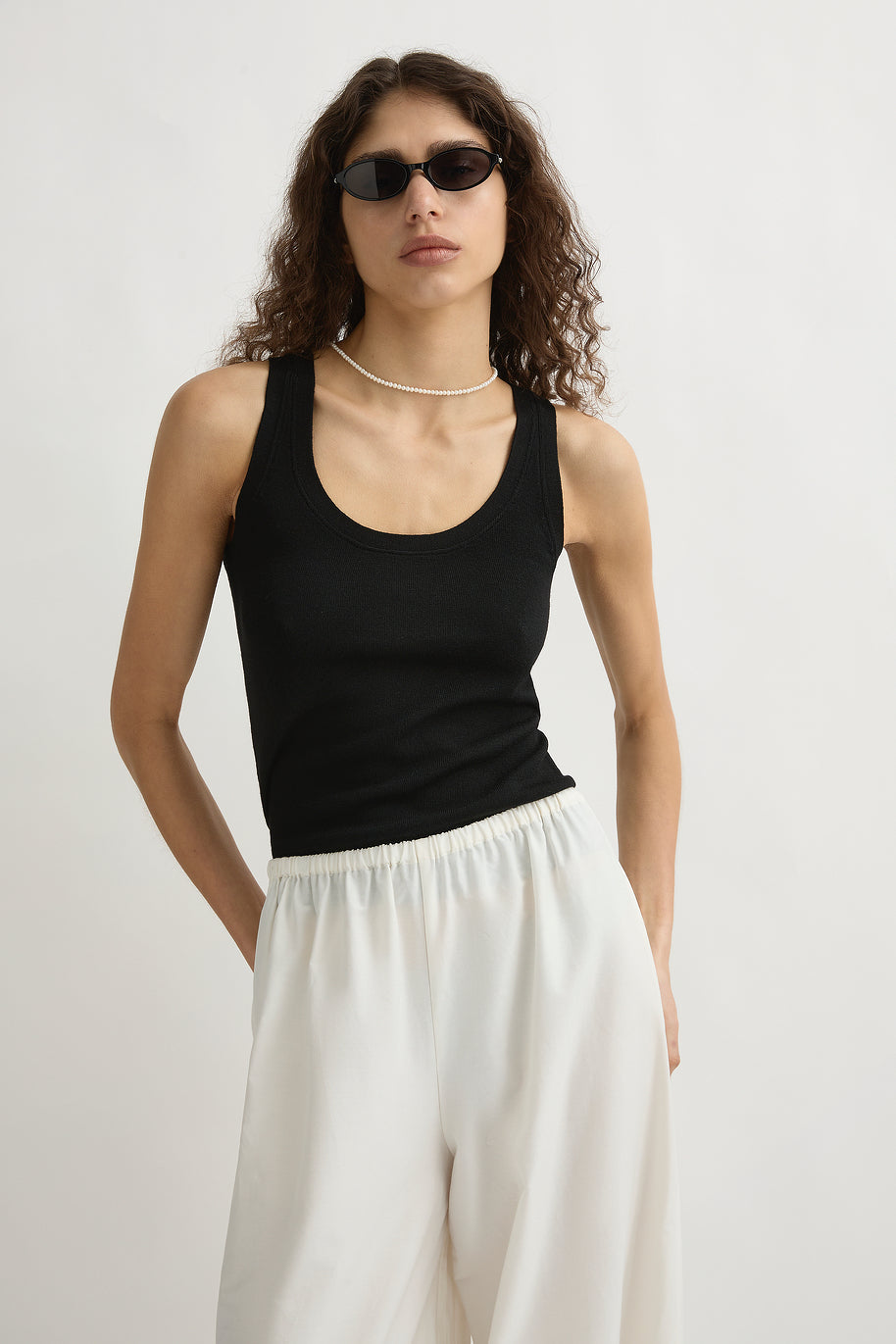 Finley Tank Black