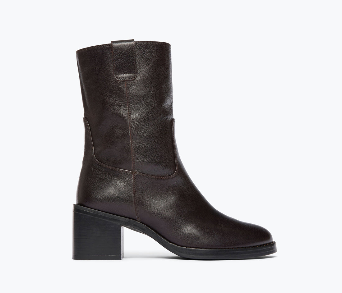 Nan Boot Redwood Buffalo